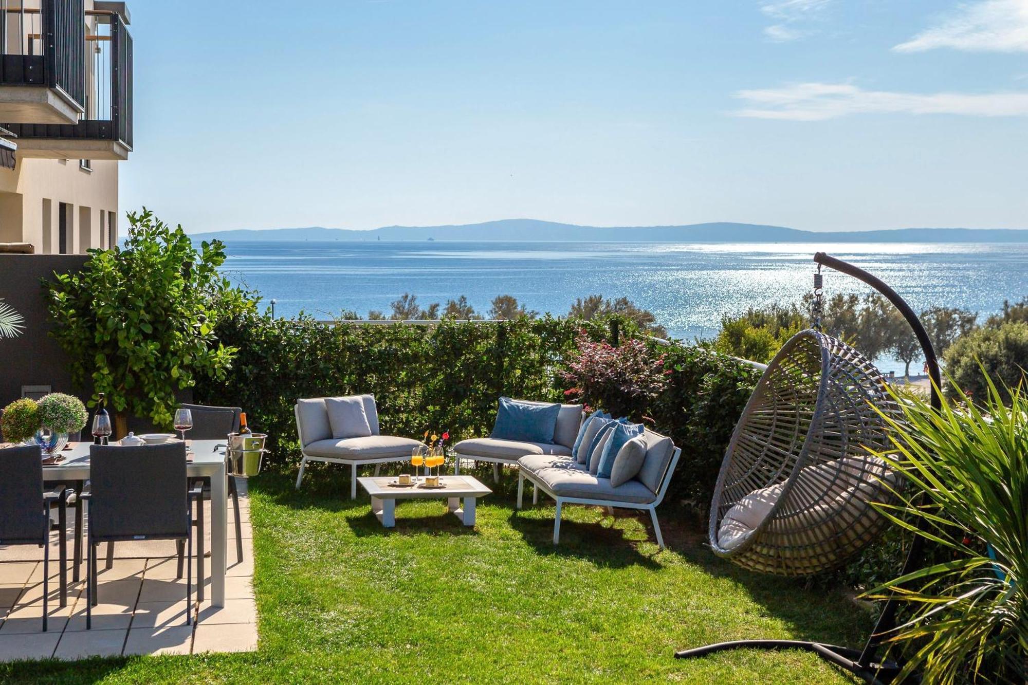 New Luxury Apartment With Private Heated Pool And Amazing Terrace With Seaview Split Exterior photo